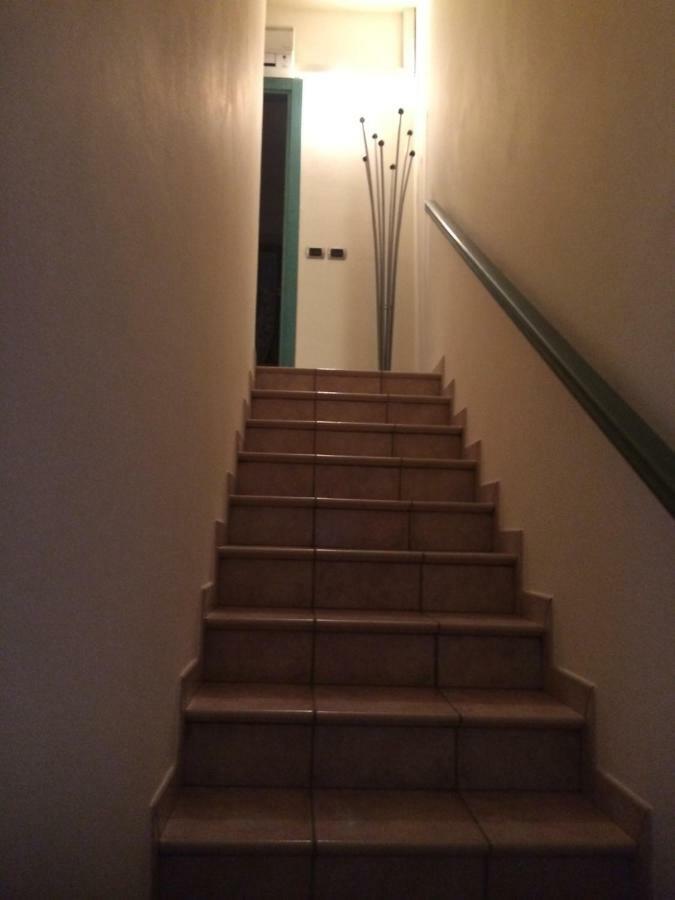 Locazione Turistica Lea Apartamento Castelnuovo del Garda Exterior foto